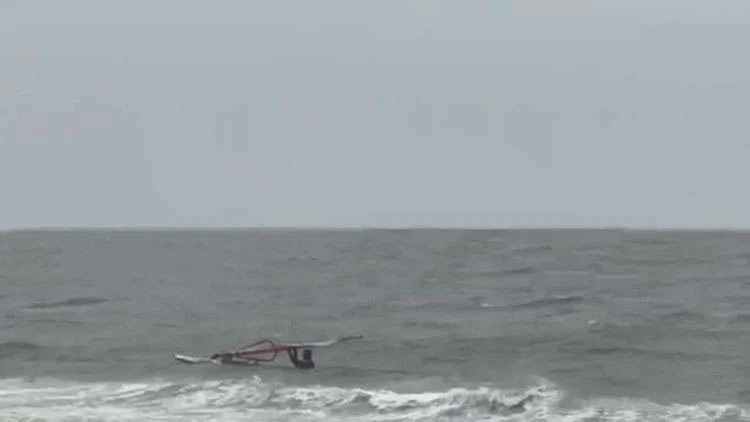 surfer starker wind 1