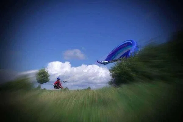 Paragleiter verunglückt