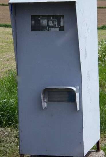 Radarkasten an einer Strasse