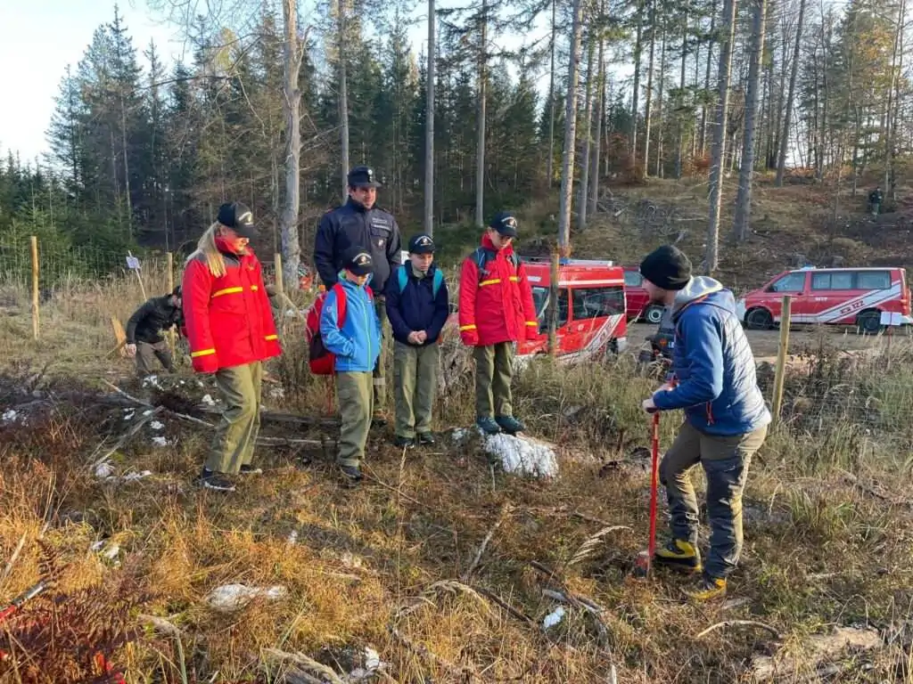 Baumpflanzaktion der Feuerwehrjugend am Dobratsch