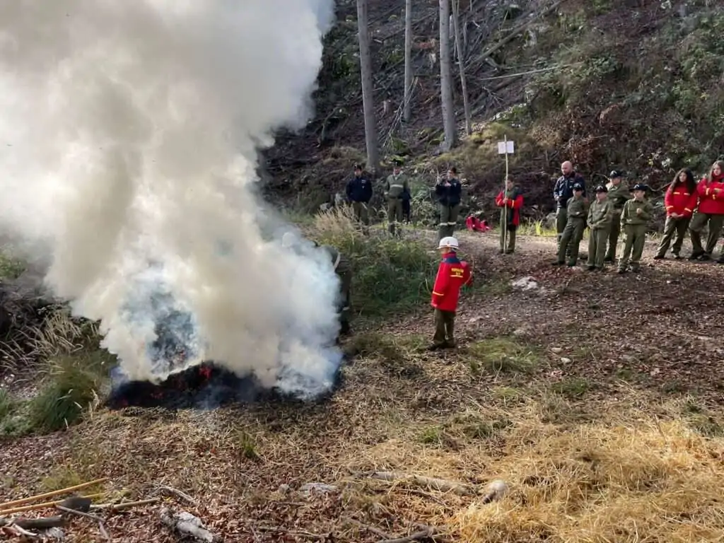 Baumpflanzaktion der Feuerwehrjugend am Dobratsch