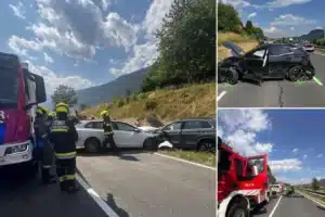 Steindorf I Tiffen I Unfall in Sonnberg I Mehrere Fahrzeuge beteiligt
