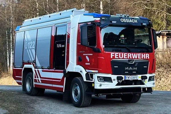 TLFA 3000 Freiwillige Feuerwehr Ossiach